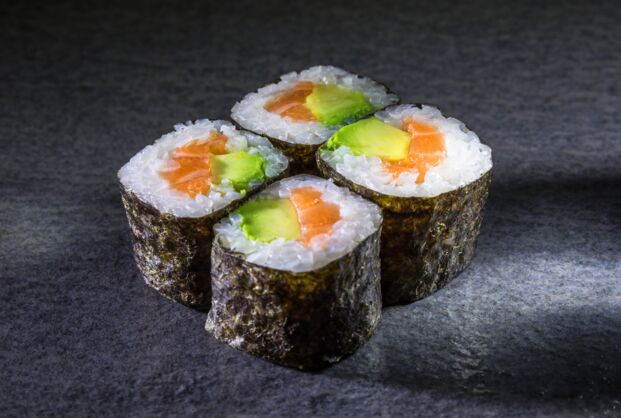 Avocado Shake Maki