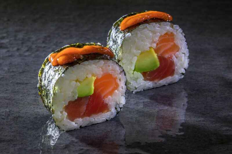 Alaska Futo Maki – Sriracha Mayo